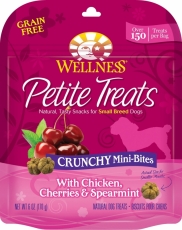 Snack Anjing Wellness Petite Treats Crunchy Mini-Bites with Chicken, Cherries & Spearmint Grain-Free Dog Treats 6-oz (170gr)